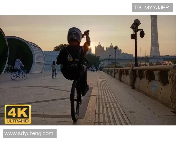 以镜头回顾西亚卡姆感人瞬间那一幕让球迷泪目动容